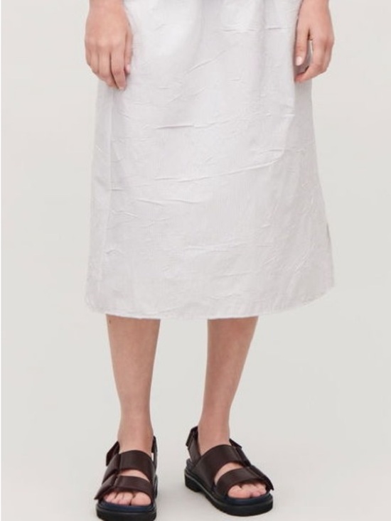 COS Dresses & Skirts - COS  Crinkled Pinstripe midi skirt in black and white size 6